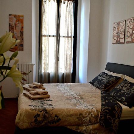 La Casa Dei Viaggiatori Διαμέρισμα Μιλάνο Δωμάτιο φωτογραφία